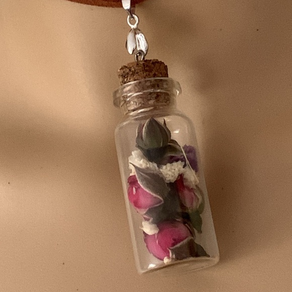 Genuine leather flower choker necklace OOAK - Picture 8 of 11